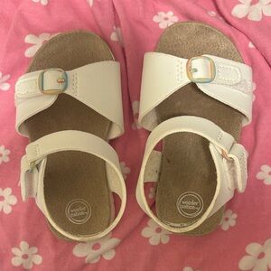 wonder nation White Kids Adjustable Buckle Sandals with Rainbow Buckles
